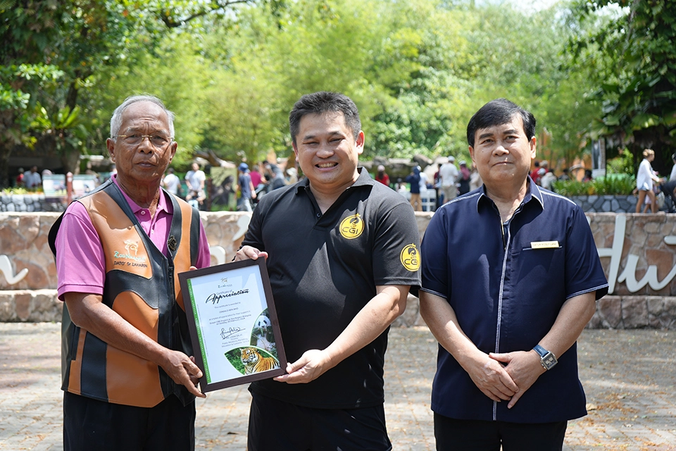 CEN_strengthens-wildlife-conservation-efforts-with-zoo-negara-malaysia-1.webp